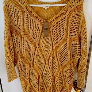 Bke sweater sz m brand new